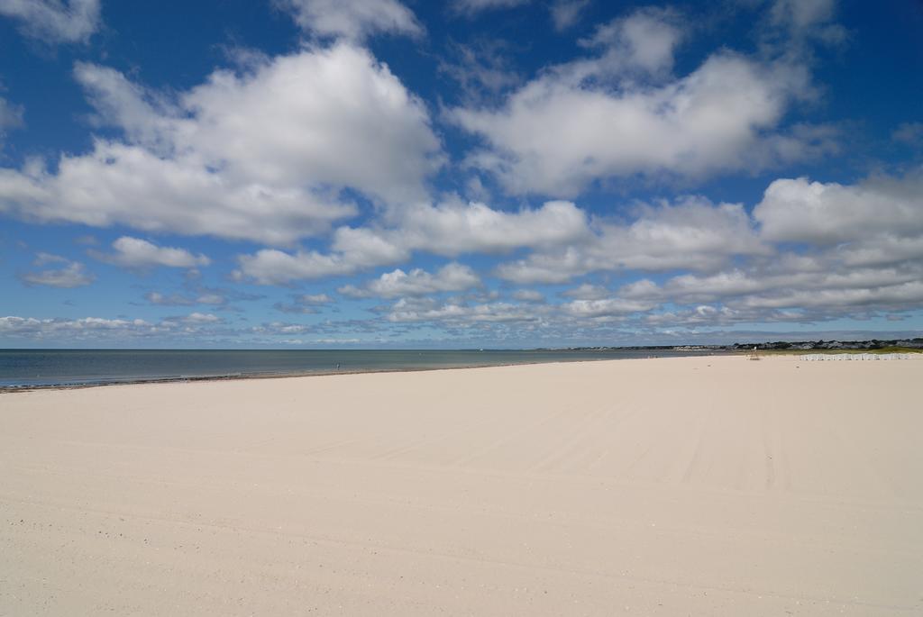 Wychmere Beach Club Harwich Port Buitenkant foto